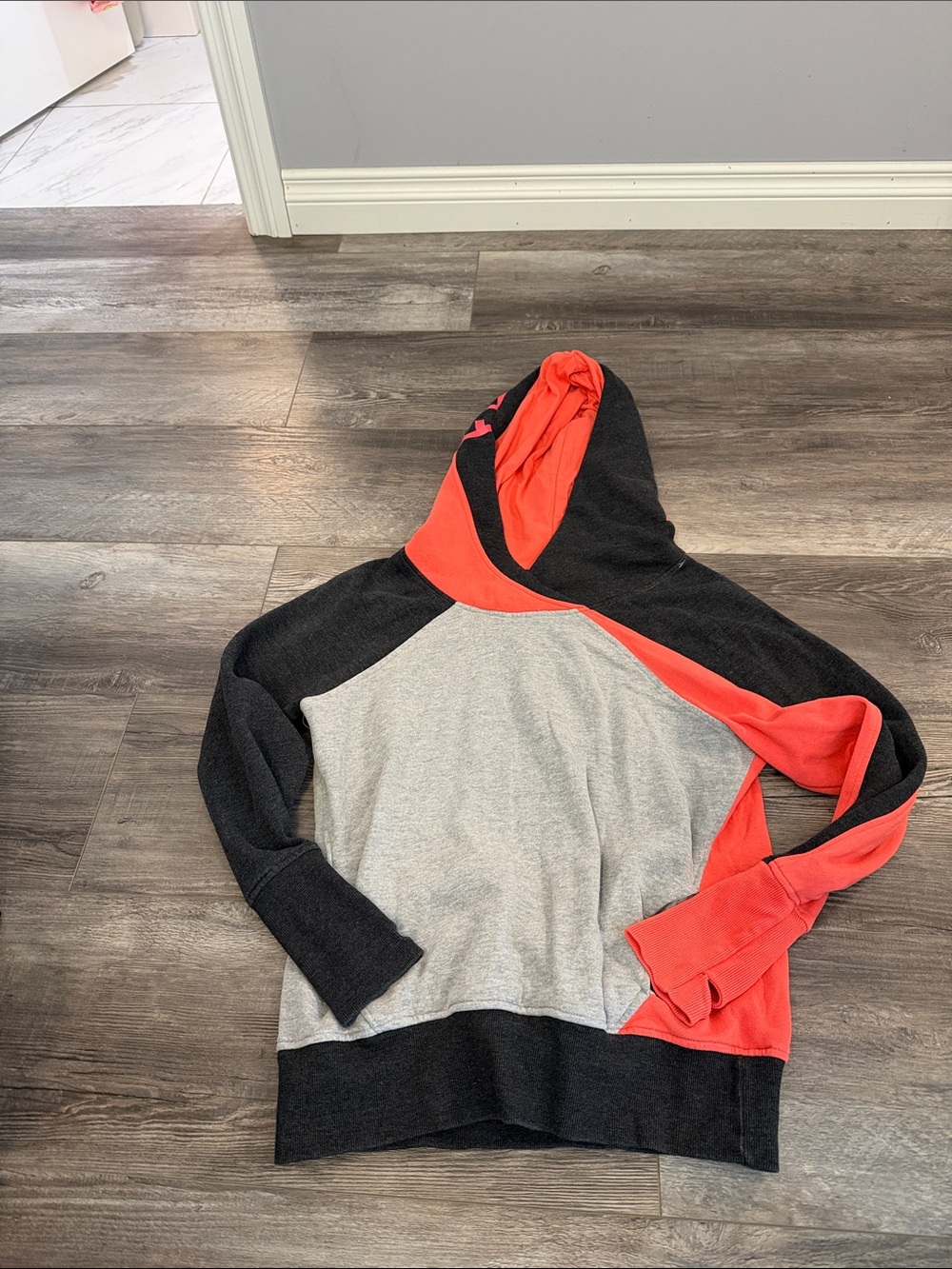 Fox Colorblock Hoodie in Heather Gray, Charcoal & Bright Red